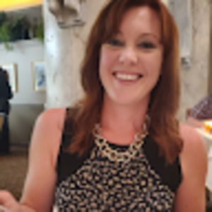 Meet your Posher, Holley